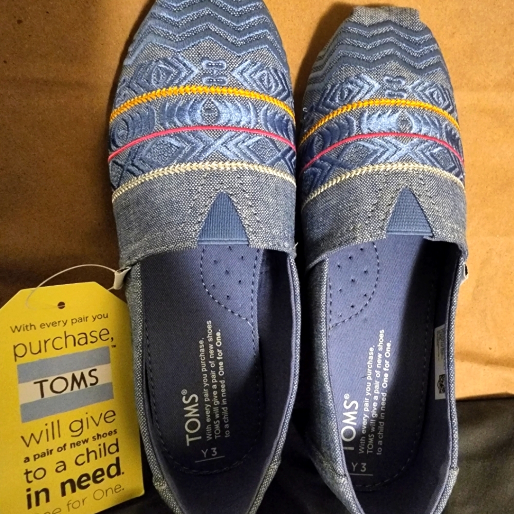 Toms Classic - Chambray Youth Size 3